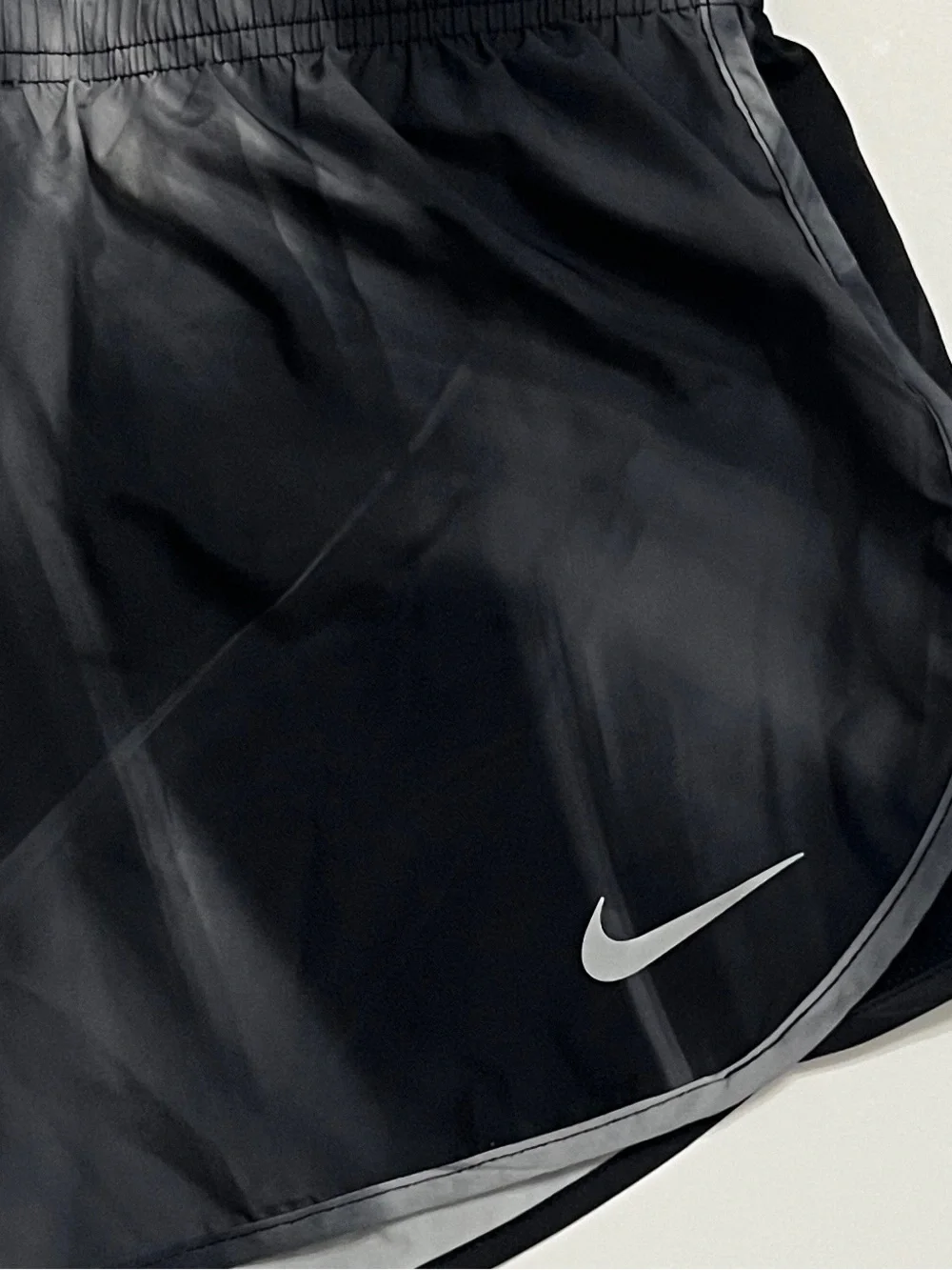 Women's Nike Dri-FIT Tempo Running Shorts In Black & Smoke Gray Print Size Sz L
